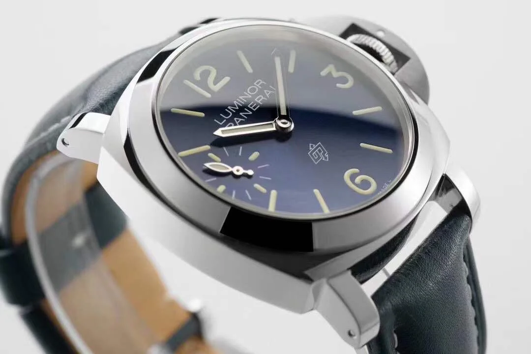 Watch gallery thumbnail 3