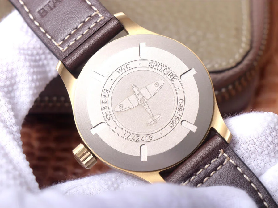 Watch gallery thumbnail 6