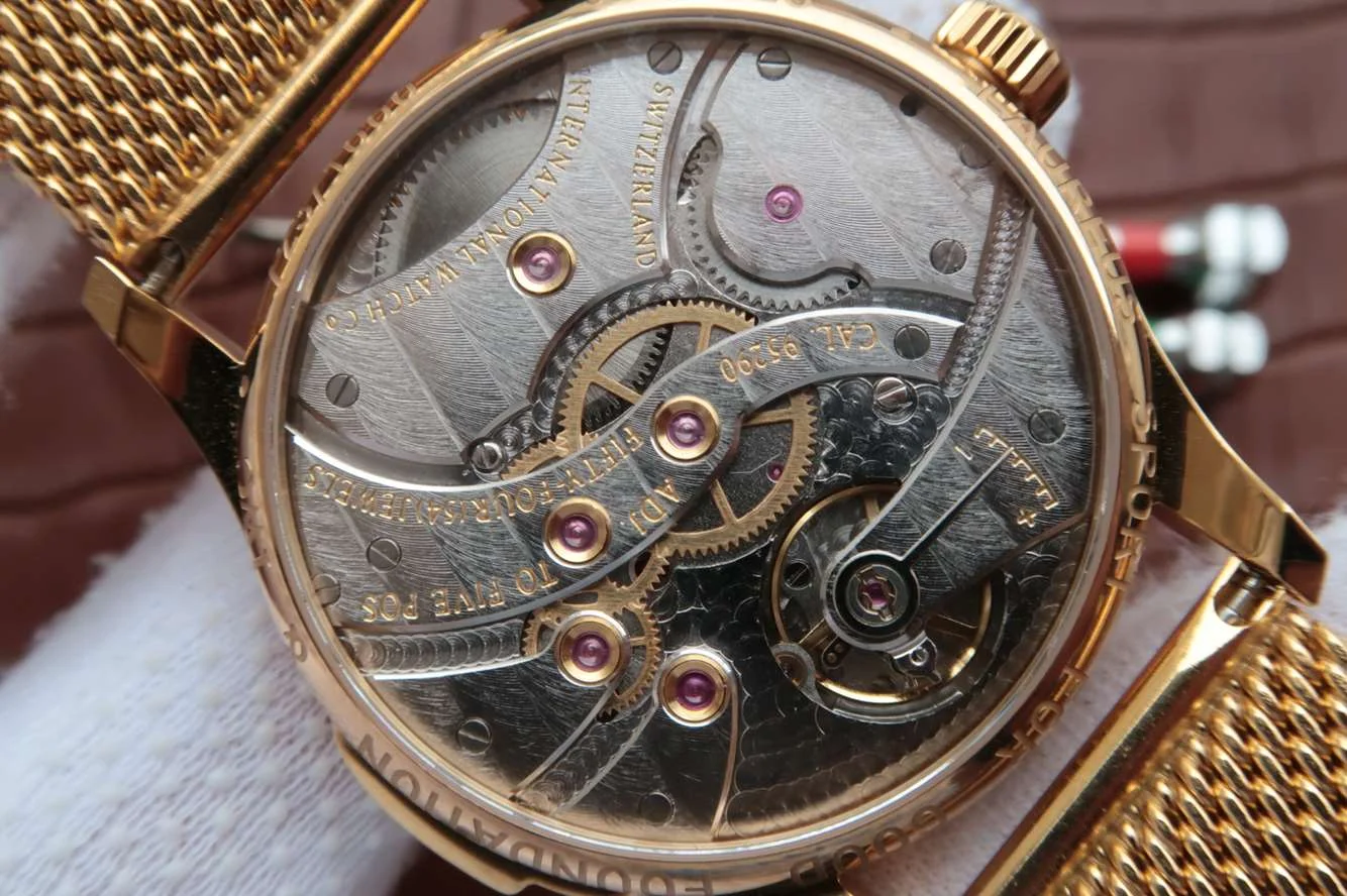 Watch gallery thumbnail 6