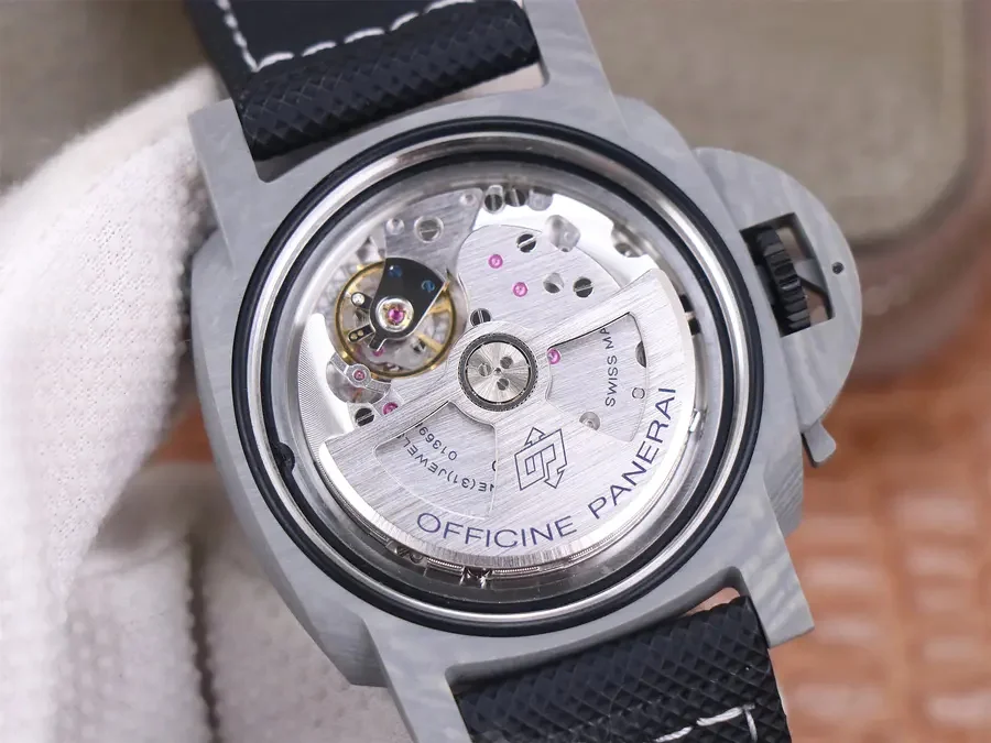 Watch gallery thumbnail 9