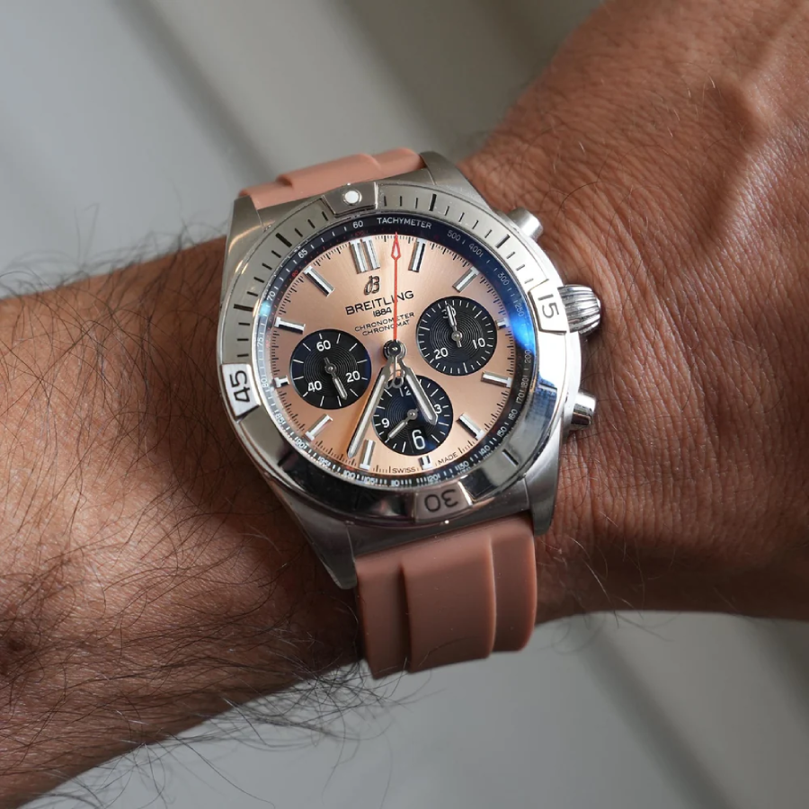 Watch gallery thumbnail 2