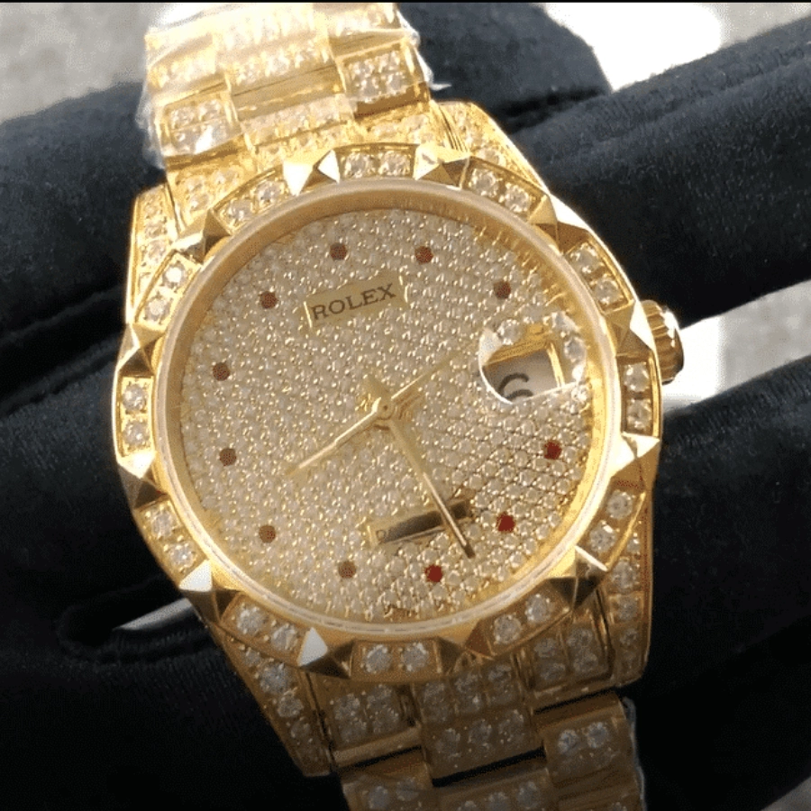 Watch gallery thumbnail 2