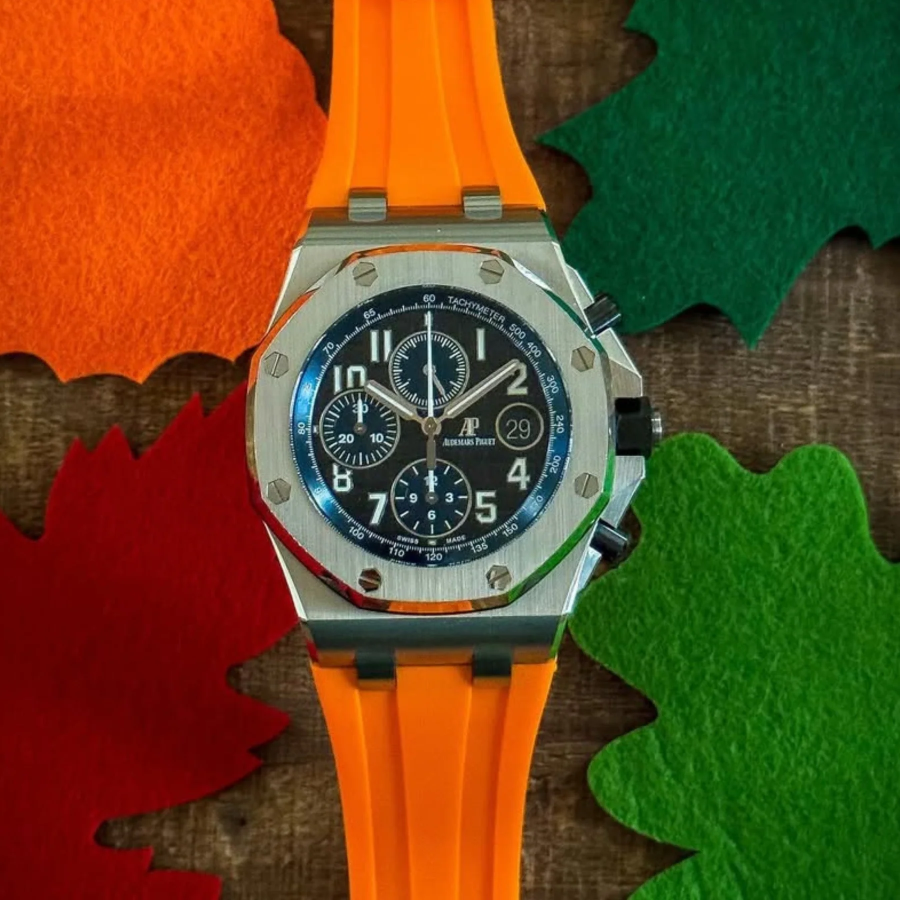 Watch gallery thumbnail 2