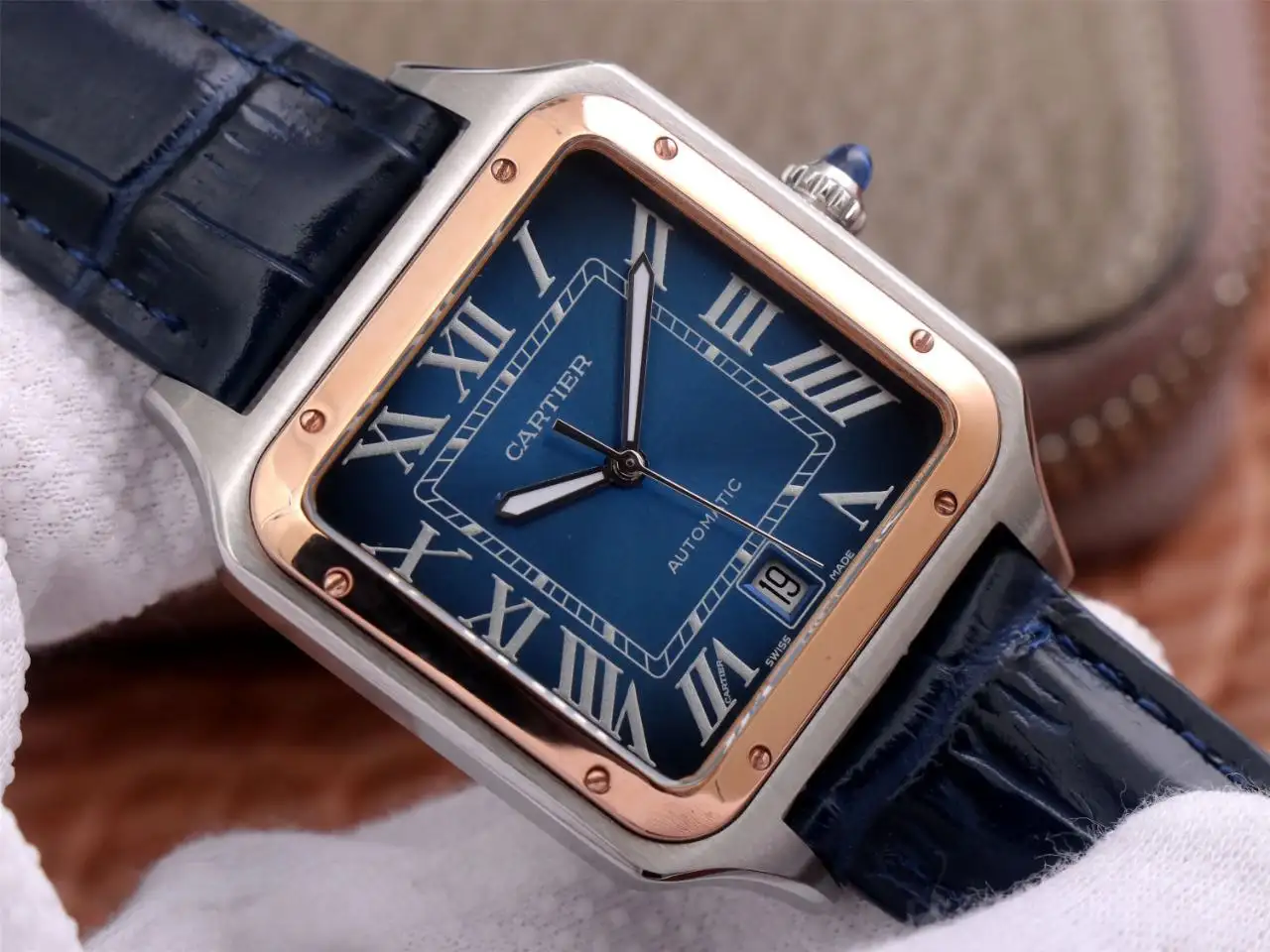 Watch gallery thumbnail 4